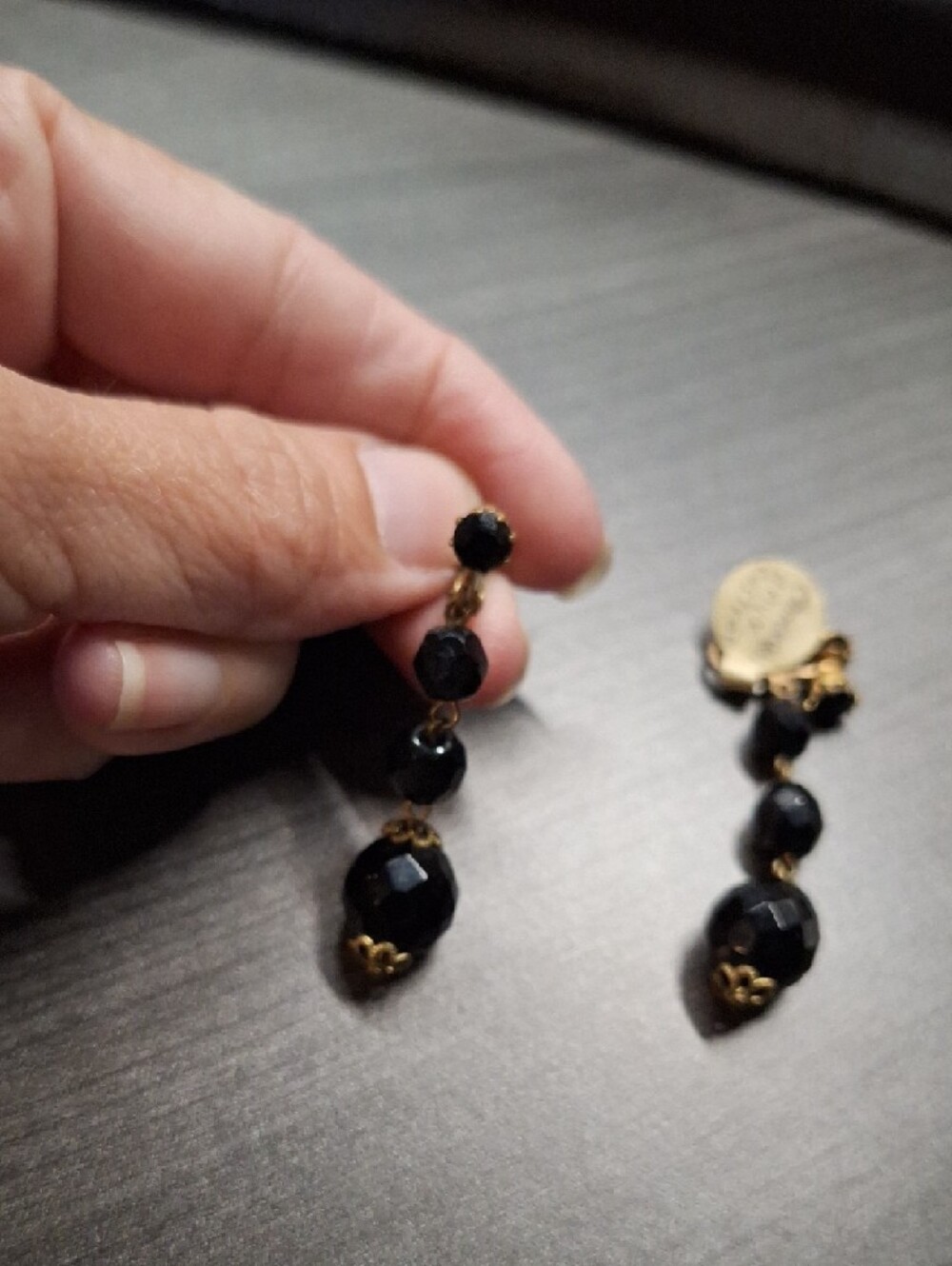 Mid Century Black Faceted Bead Drop Clip On Earrings Gold Filigree Flower Caps - Picture 8 of 8